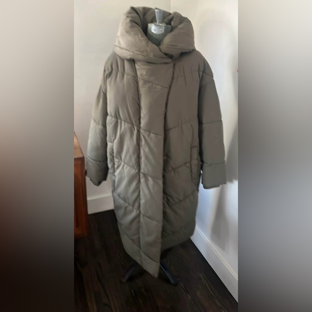 Noisy May Women's Olive/light khaki Puffer Coat